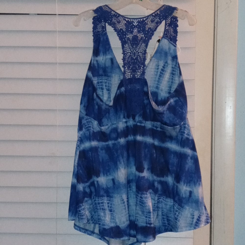 Tank top - Picture 2 of 2